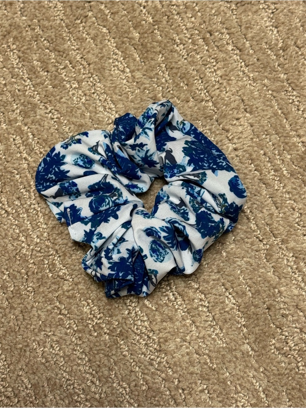 Albion Blue and White Floral Hair Scrunchie